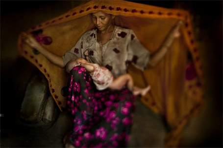 Fotografía, video: Rohingya in Bangladesh (Montaje de fotografías de Javier Arcenillas)